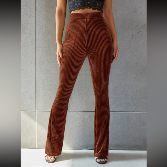 ✨ SHEIN BAE Solid Flare Leg Velvet Pants Womens SIZE S • Worn Once • Stretchy - Picture 1 of 10